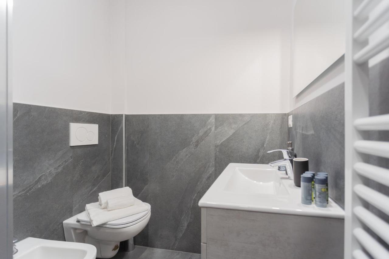 Sant'Agostino Apartments By Rent All Como Buitenkant foto
