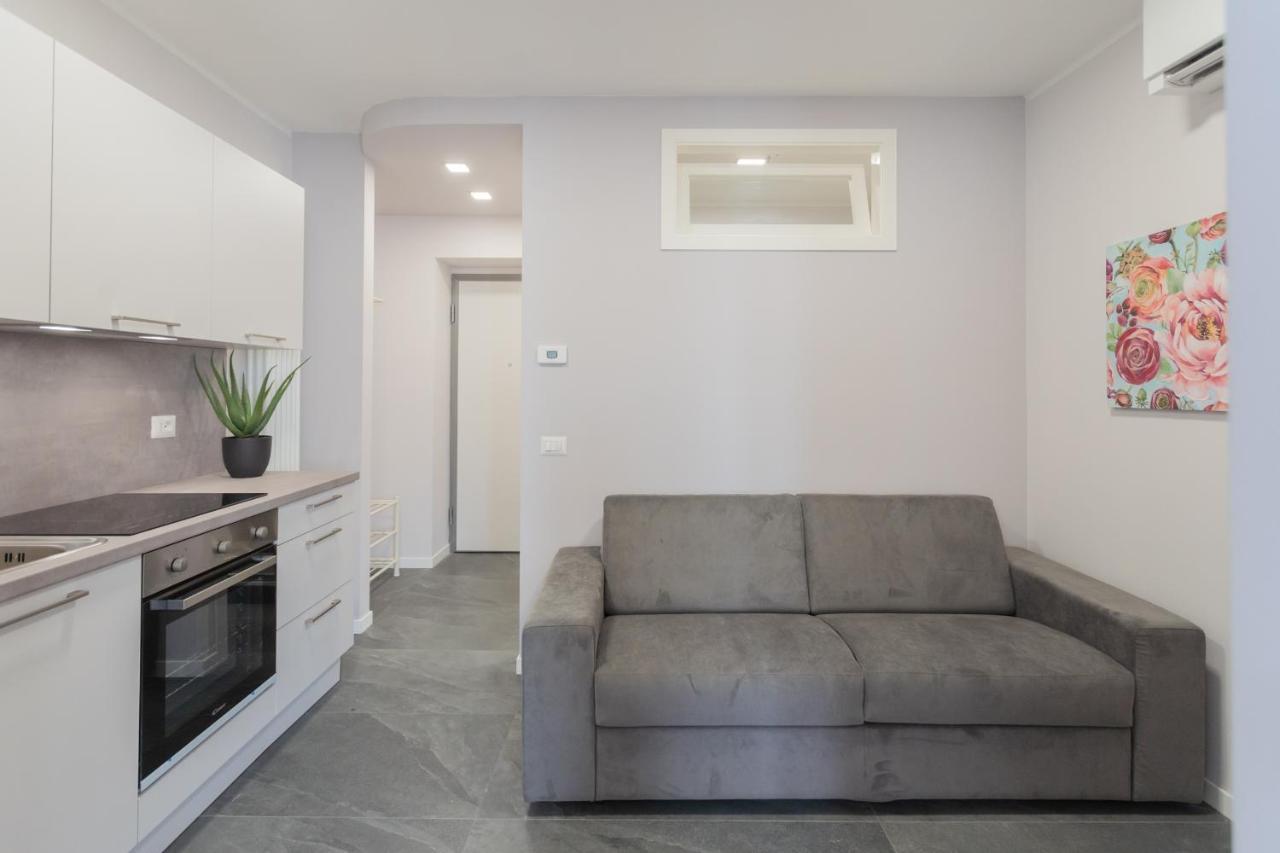Sant'Agostino Apartments By Rent All Como Buitenkant foto